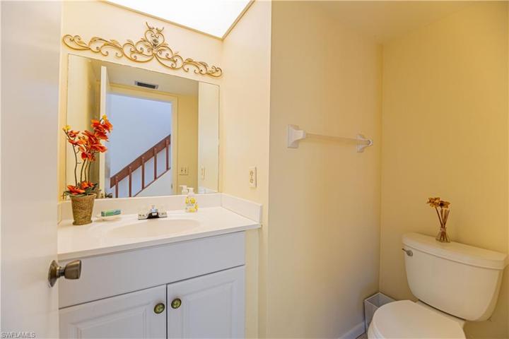 Guest half bath