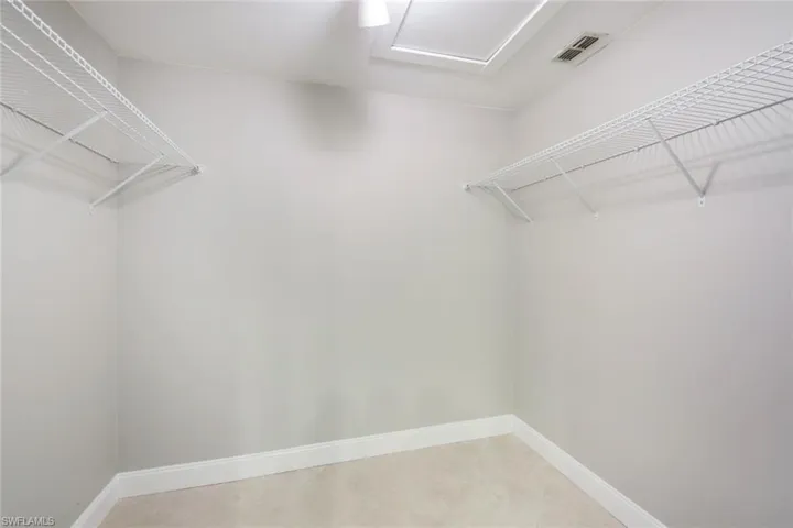 6474  Royal Woods  DR, Fort Myers, FL 33908