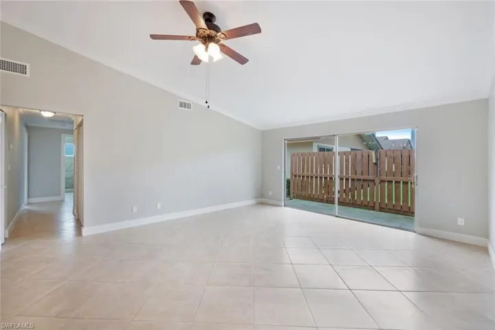 6474  Royal Woods  DR, Fort Myers, FL 33908
