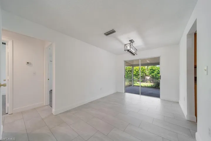 Dinning Room, New modern Light Fixture