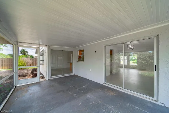 3113 54th Ln Sw, Naples, Florida 34116