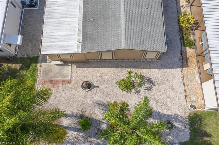 aerial of clubhouse