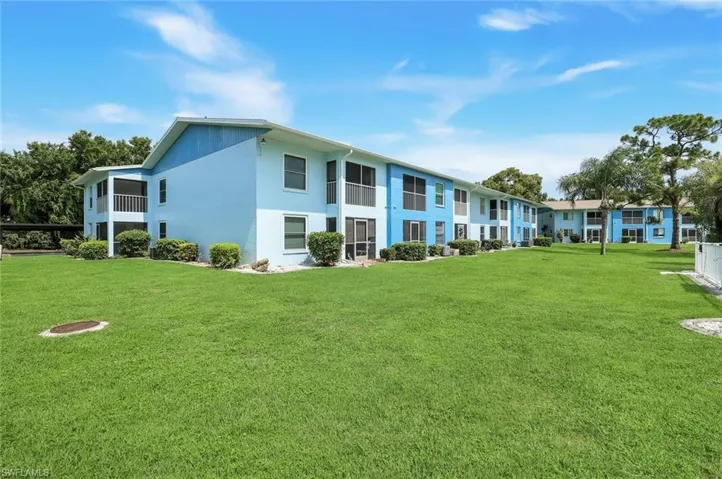 1100 Pondella Rd 906, Cape Coral, Florida 33909
