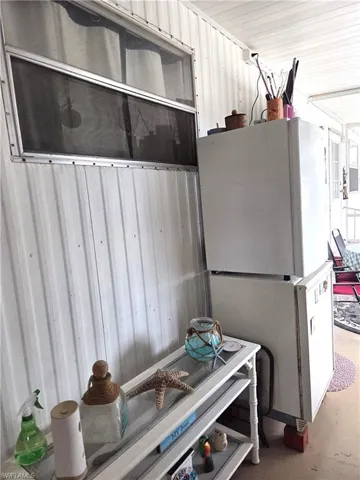 Breezeway from the sun room to the shed.