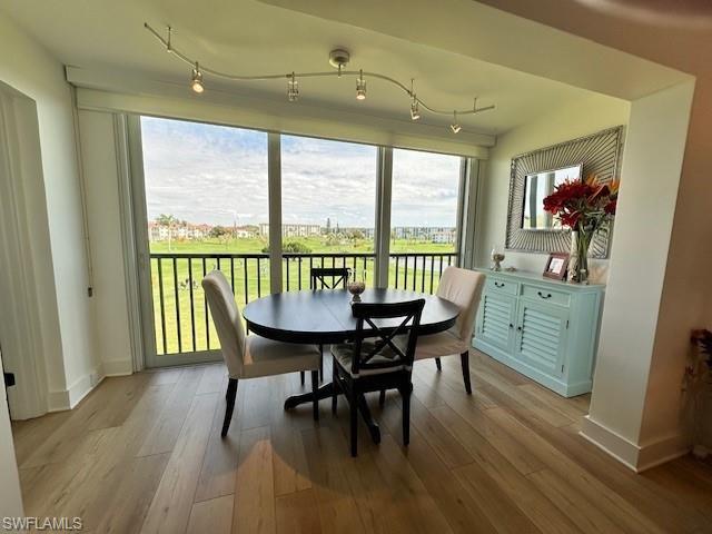 57 High Point CIR W # 302, NAPLES FL 34103
