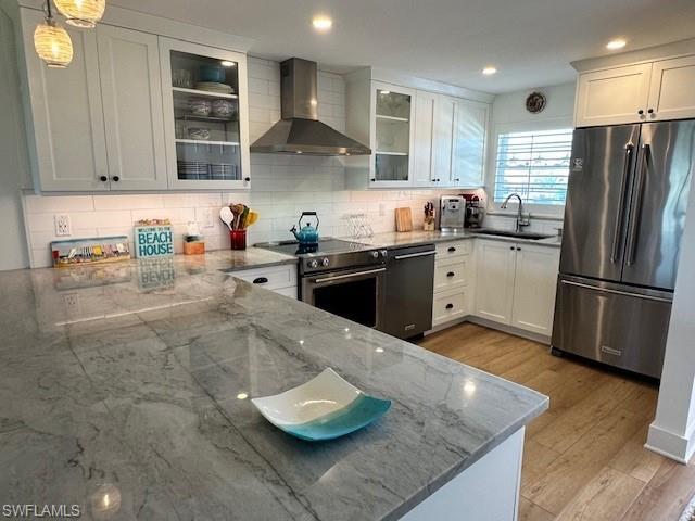 57 High Point CIR W # 302, NAPLES FL 34103