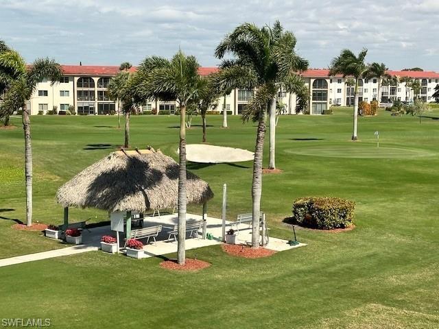 57 High Point CIR W # 302, NAPLES FL 34103