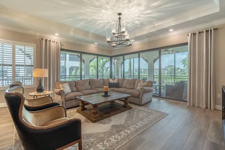 16375 Viansa Way 102, Naples, Florida 34110