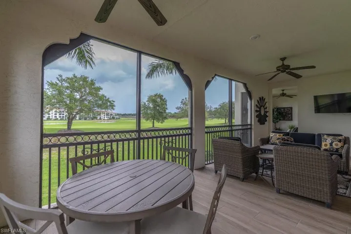 16375 Viansa Way 102, Naples, Florida 34110