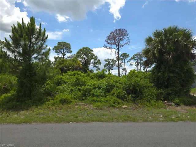 816 Milano Ave S, Lehigh Acres, Florida 33974