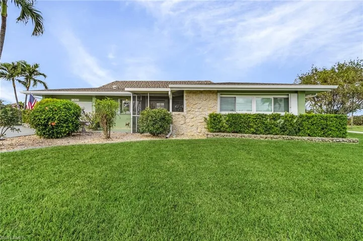 Single story home in great neighborhood