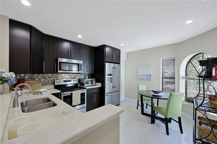613 Serendipity Dr 613, Naples, Florida 34108