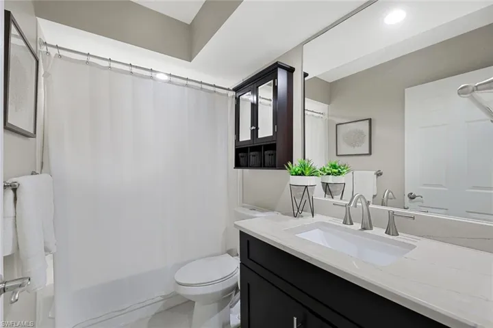 613 Serendipity Dr 613, Naples, Florida 34108