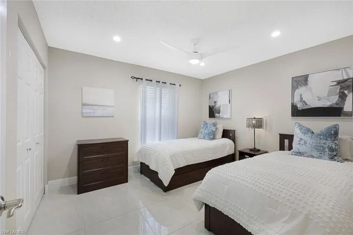 613 Serendipity Dr 613, Naples, Florida 34108