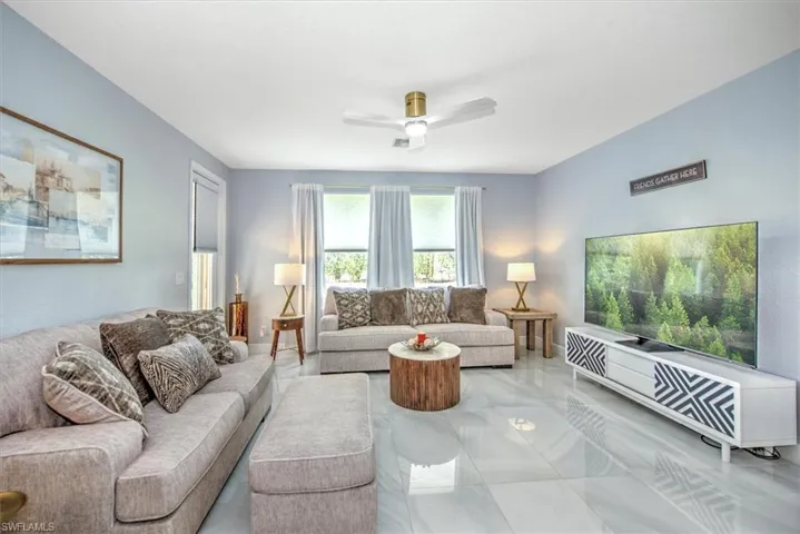 NEW Gorgeous marble tile flooring