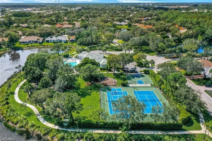 6346  Old Mahogany  CT, Naples, FL 34109
