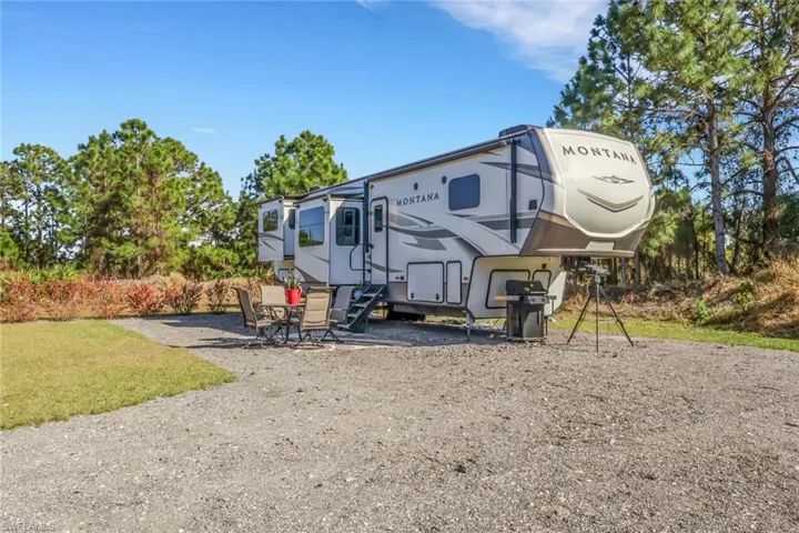 1105  Milwaukee  BLVD, Lehigh Acres, FL 33974