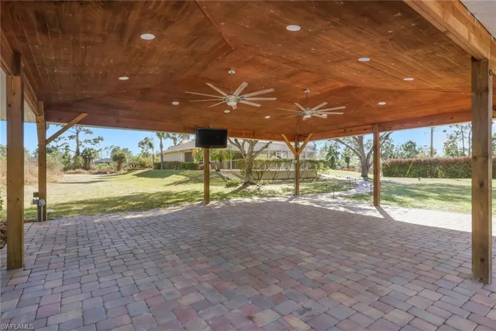 1105  Milwaukee  BLVD, Lehigh Acres, FL 33974