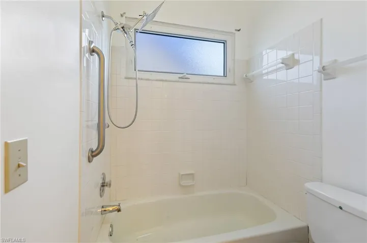 3657 Kent Dr, Naples, Florida 34112