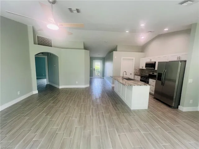 4169 Nw 38th Pl, Cape Coral, Florida 33993