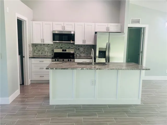 4169 Nw 38th Pl, Cape Coral, Florida 33993