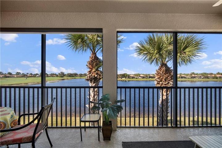 10538 Smokehouse Bay DR # 202, NAPLES FL 34120