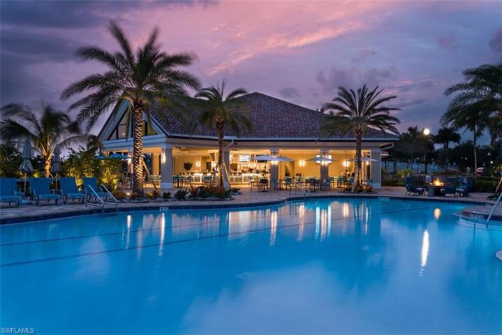 10538 Smokehouse Bay DR # 202, NAPLES FL 34120