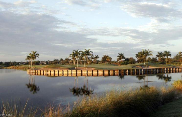 10538 Smokehouse Bay DR # 202, NAPLES FL 34120