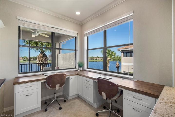 10538 Smokehouse Bay DR # 202, NAPLES FL 34120