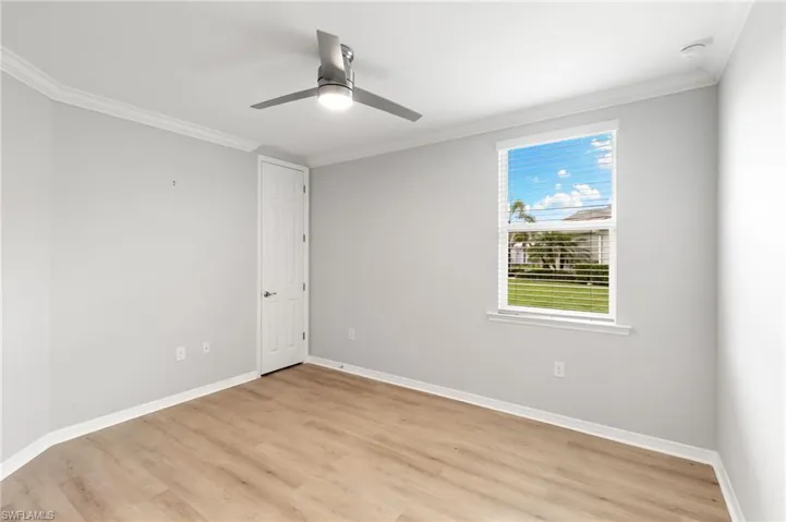 14618  Edgewater  CIR, Naples, FL 34114