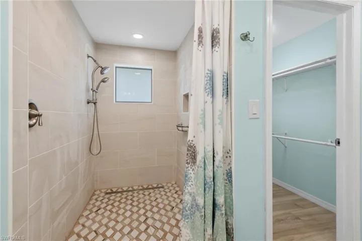 Primary Bathroom/Shower Only