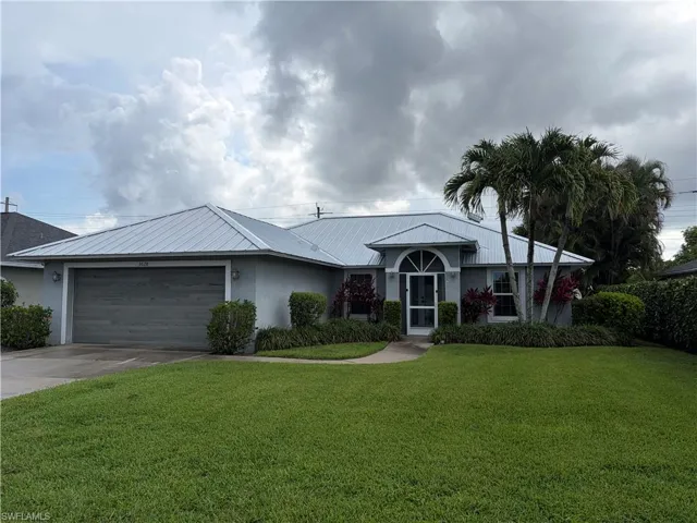 3628 Kent Dr, Naples, Florida 34112