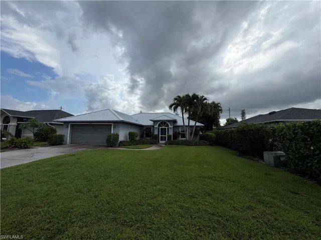 3628 Kent Dr, Naples, Florida 34112