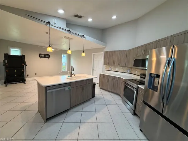 3628 Kent Dr, Naples, Florida 34112