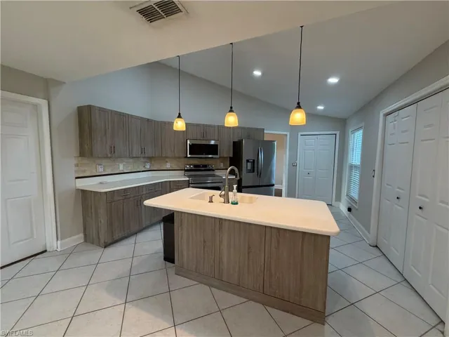 3628 Kent Dr, Naples, Florida 34112