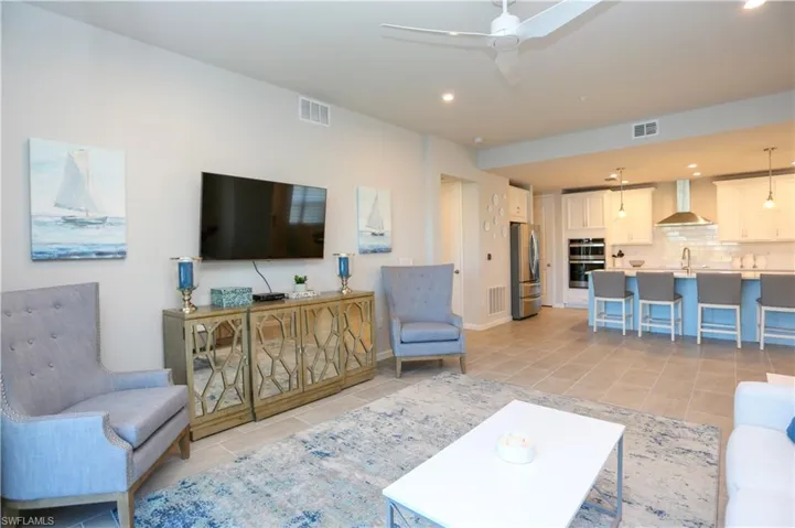 4709 Arboretum Cir 101, Naples, Florida 34112
