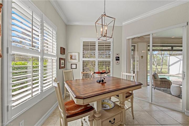 Breakfast Room