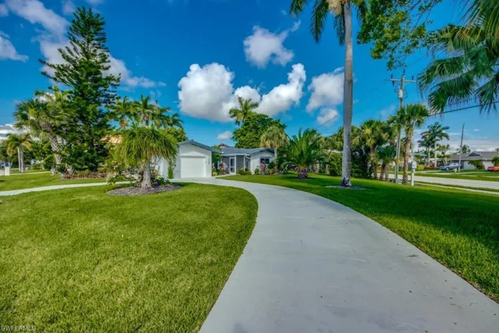 Large Circular Driveway