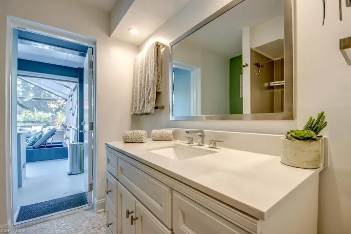 Full bath with vanity