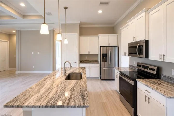 2727 Nw 6th Ave, Cape Coral, Florida 33993