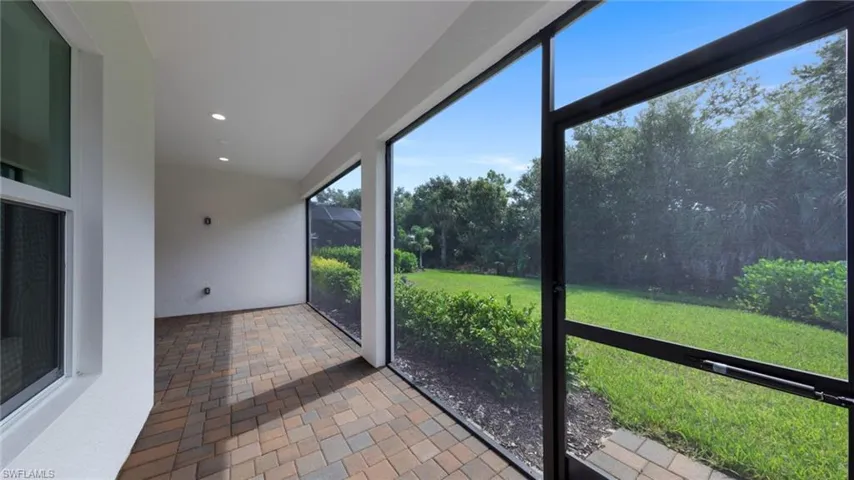 3050  Heritage Pines  DR, Fort Myers, FL 33905