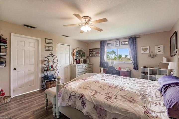 1822 NE 16th PL, CAPE CORAL FL 33909