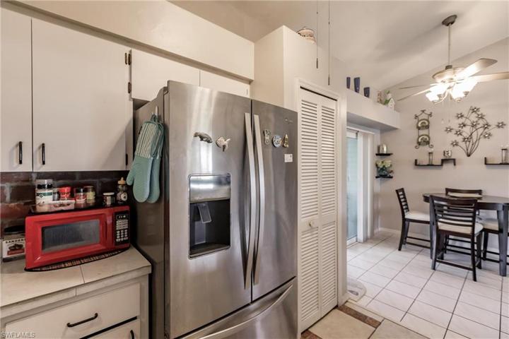 1822 NE 16th PL, CAPE CORAL FL 33909