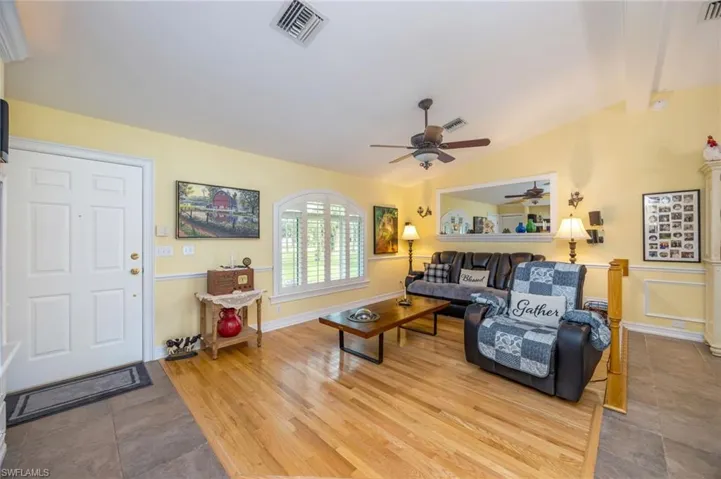 2421 22nd Ave Ne, Naples, Florida 34120