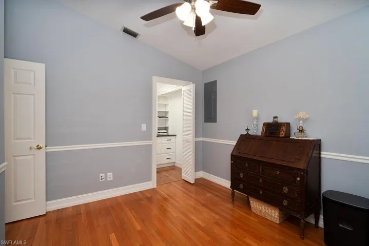 2421 22nd Ave Ne, Naples, Florida 34120