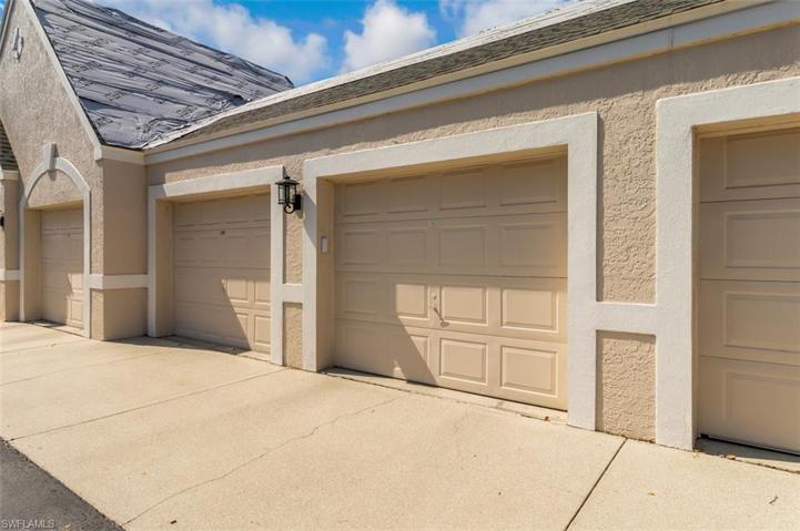 Garage-Front