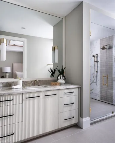 3131 Gin Ln, Naples Fl 34102