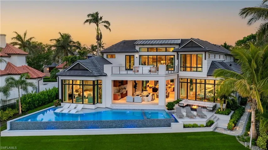 3131 Gin Ln, Naples Fl 34102