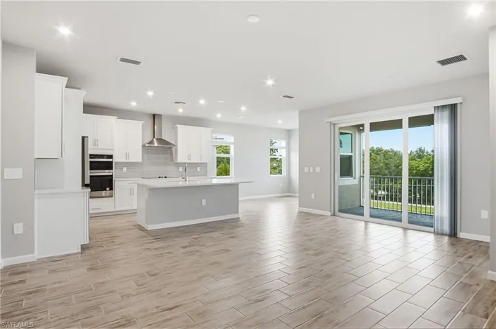 4646 Arboretum Cir 201, Other, Florida 34112