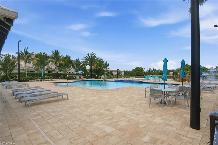 4646 Arboretum Cir 201, Other, Florida 34112